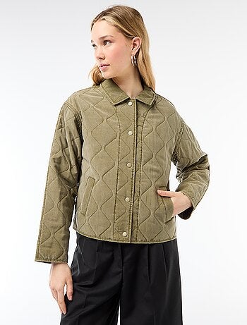 Veste matelassée unie avec col chemise