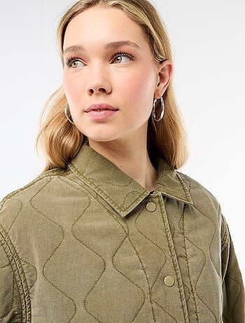 Veste matelassée unie avec col chemise