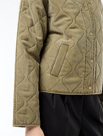 Veste matelassée unie avec col chemise