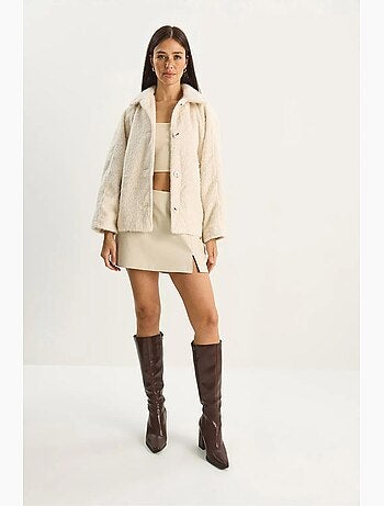 Veste oversize en peluche avec fermeture à boutons lucci