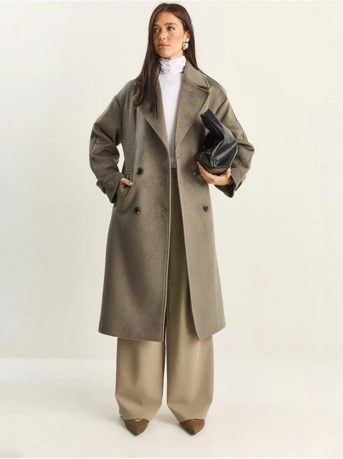 Veste oversize en peluche mélangée de coton boutonné lucci - Kiabi Veste oversize en peluche mélangée de coton boutonné lucci - Kiabi