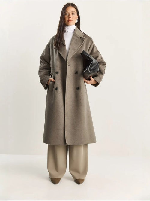Veste oversize en peluche mélangée de coton boutonné lucci - Kiabi Veste oversize en peluche mélangée de coton boutonné lucci - Kiabi