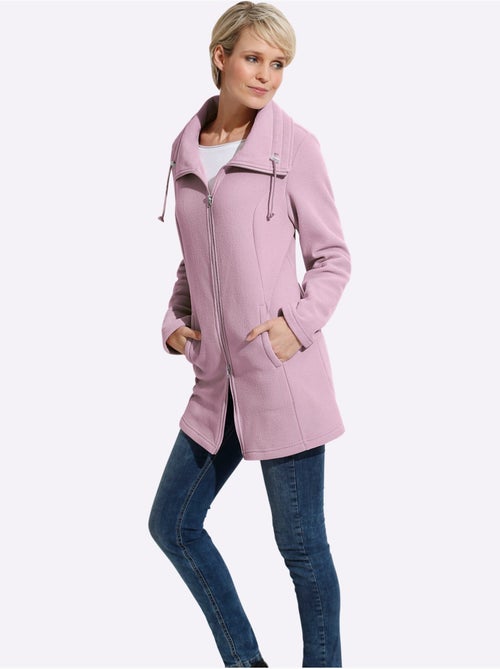 Veste polaire longue à col à revers et poches pratiques - taille standard - moda vilona - Kiabi Veste polaire longue à col à revers et poches pratiques - taille standard - moda vilona - Kiabi