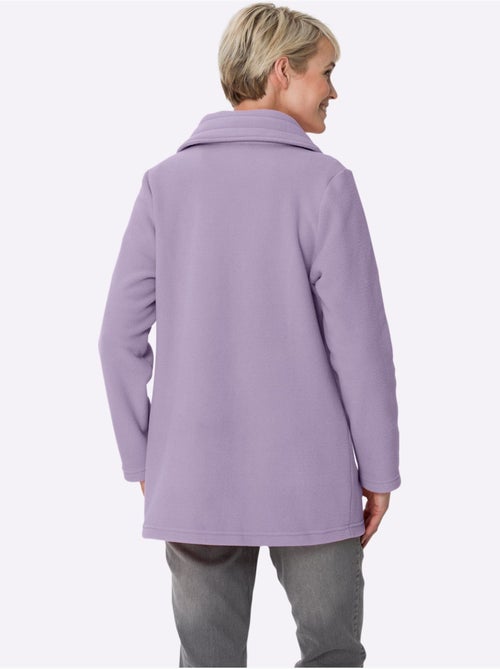 Veste polaire longue à col revers et poches pratiques - taille standard - moda vilona - Kiabi Veste polaire longue à col revers et poches pratiques - taille standard - moda vilona - Kiabi
