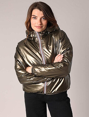 Veste réversible en métal et fausse fourrure. 'Deeluxe'