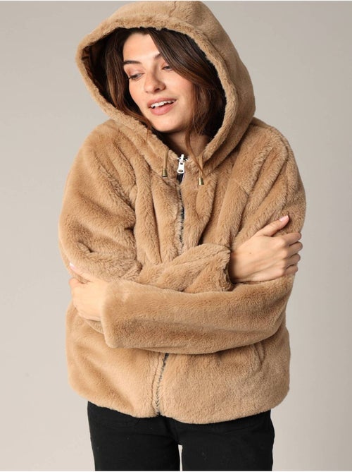 Veste réversible en métal et imitation fourrure
 'Deeluxe' - Kiabi