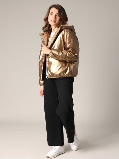Veste réversible en métal et imitation fourrure
 'Deeluxe' - Kiabi