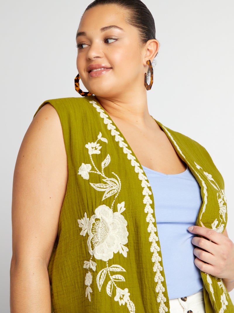 Veste sans manches brod?�e - Kaki - Grandes tailles - Femme - 18.00�?� - Kiabi