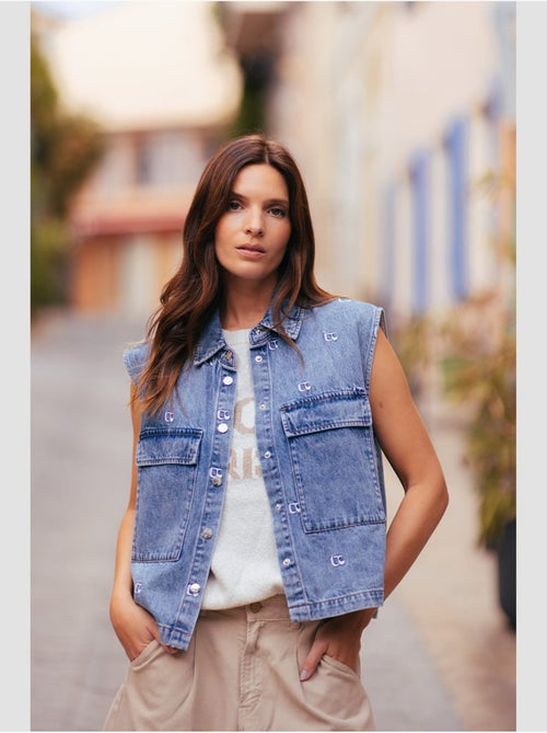 Veste sans manches yani 'le temps des cerises' - Kiabi Veste sans manches yani 'le temps des cerises' - Kiabi
