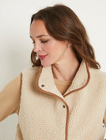 Veste sherpa sans manches col montant
