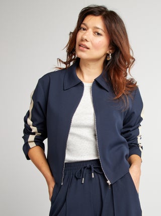 Veste type sport zippée