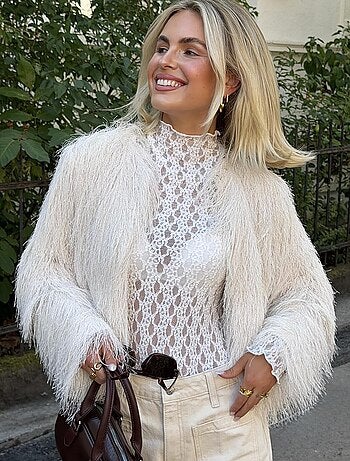 Veste unie en tissage léger pour femme