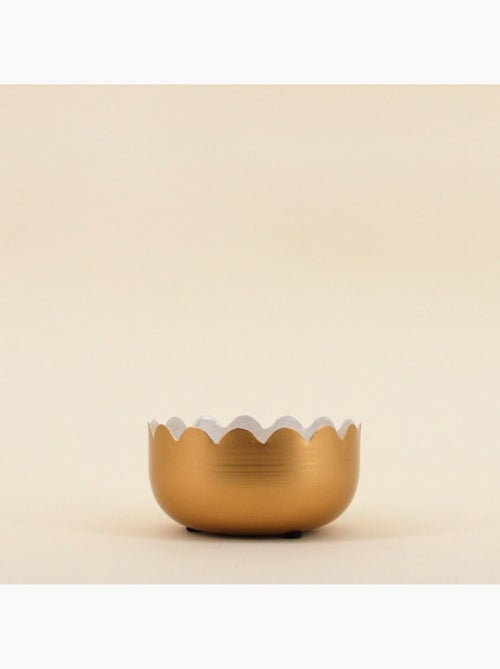 Vide poche en métal doré aspect nacré 14cm - Kiabi Vide poche en métal doré aspect nacré 14cm - Kiabi