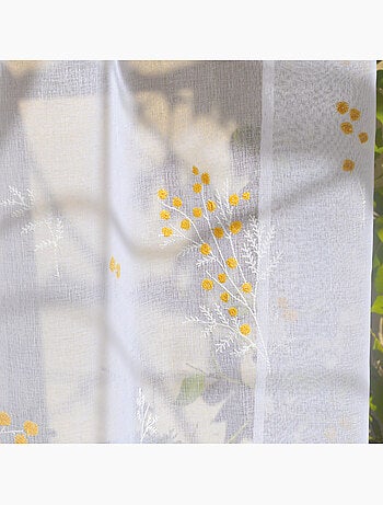 Voilage brodé d'un motif Mimosa