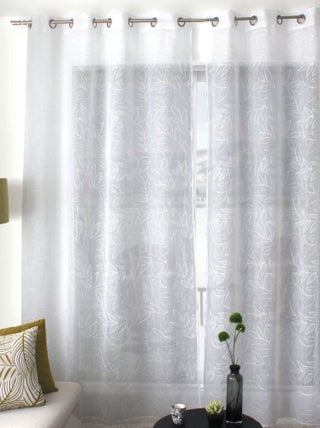 Voilage brodé motif feuillage