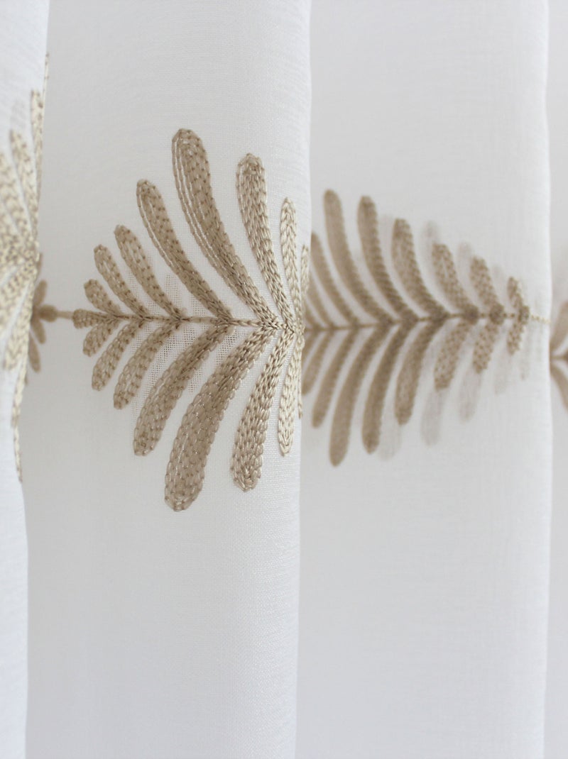 Voilage brodé motif végétal en lignes Beige - Kiabi
