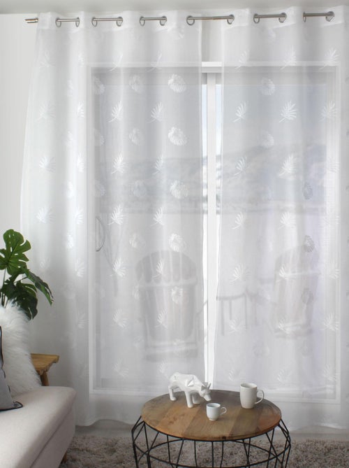 Voilage brodé sur étamine - Kiabi