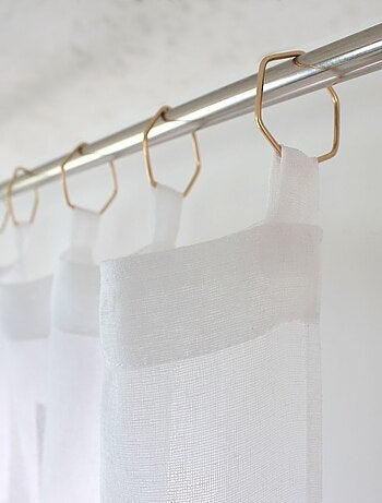 Voilage effet lin avec anneaux dorés VERA