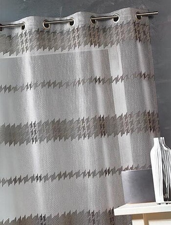 Voilage en jacquard fils coupés