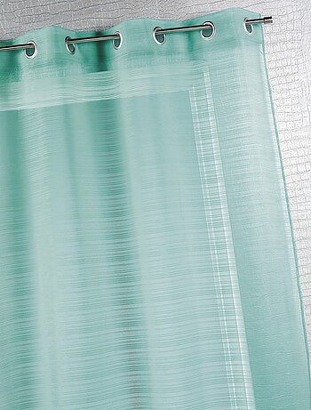 Voilage fantaisie à fines rayures