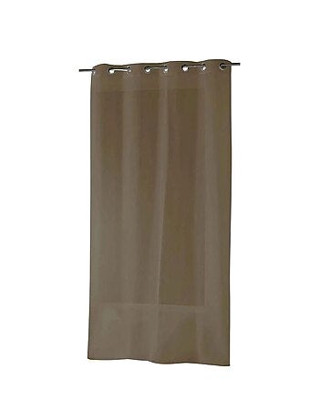 Voilage léger et fluide bas plombé.