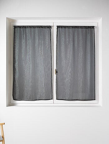 Voilage paire en maille avec des fils lurex argentés