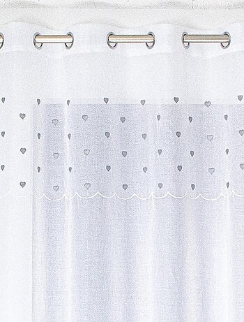 Voilage sablé avec top cœurs