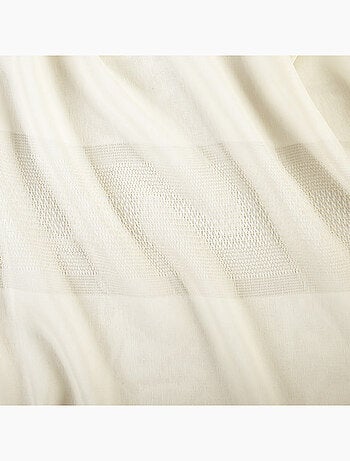 Voilage tamisant ajouré à esprit macramé