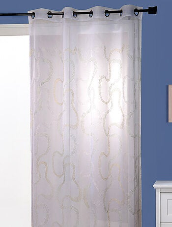 Voilage tissé et brodé en zig zag