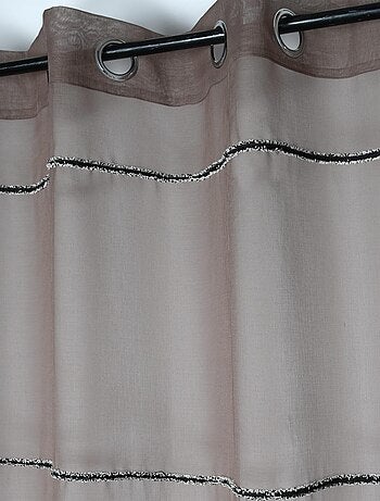 Voilage uni à galons effilochés