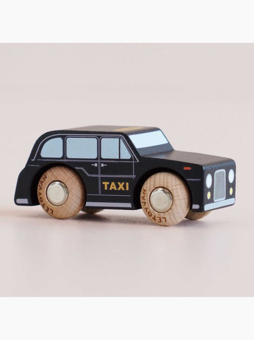 Voiture bertie no 45 - Kiabi