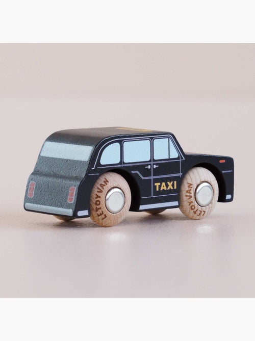 Voiture bertie no 45 - Kiabi