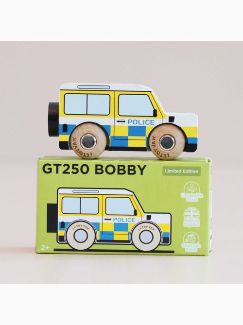 Voiture Bobby No 40 - Kiabi