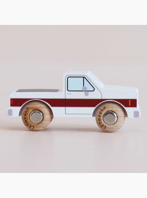 Voiture charlie no 30 - Kiabi