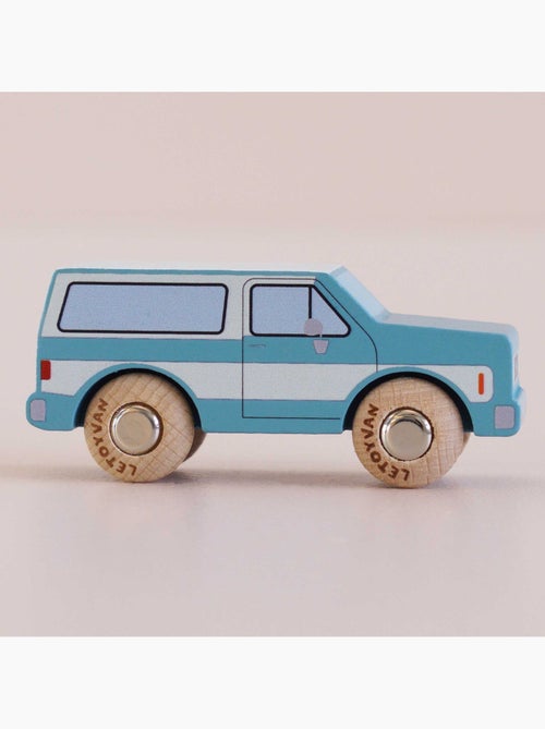 Voiture chuck no 31 - Kiabi