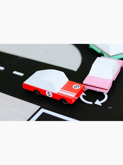 Voiture de course rouge - Kiabi
