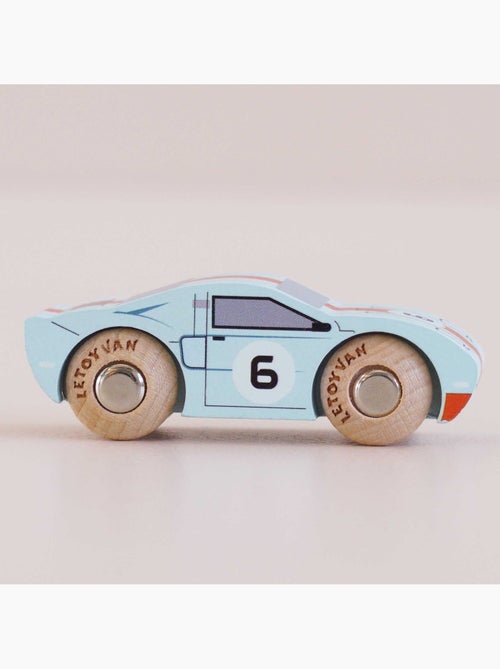Voiture fred no 26 - Kiabi