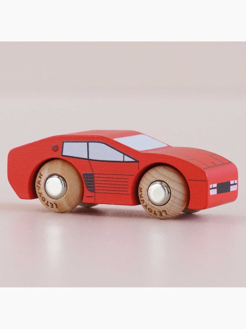 Voiture marco no 25 - Kiabi