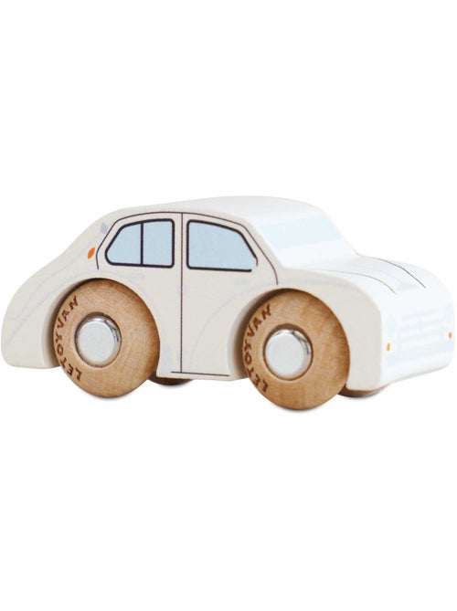 Voiture rené no 20 - Kiabi
