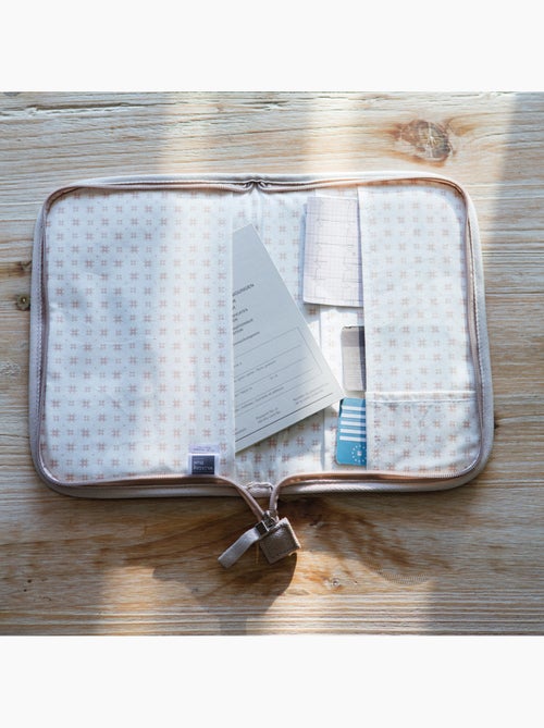 Walking Mum - Protège carnet de santé - Kiabi