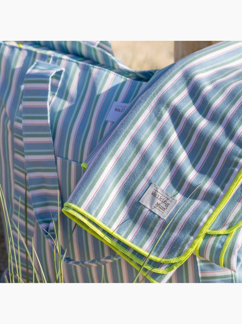Walking Mum | Serviette de plage microfibre UPF 50+ Summer Vert - Kiabi