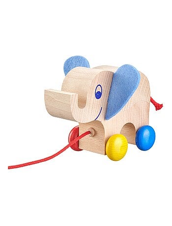 Yambo l'éléphant à tirer